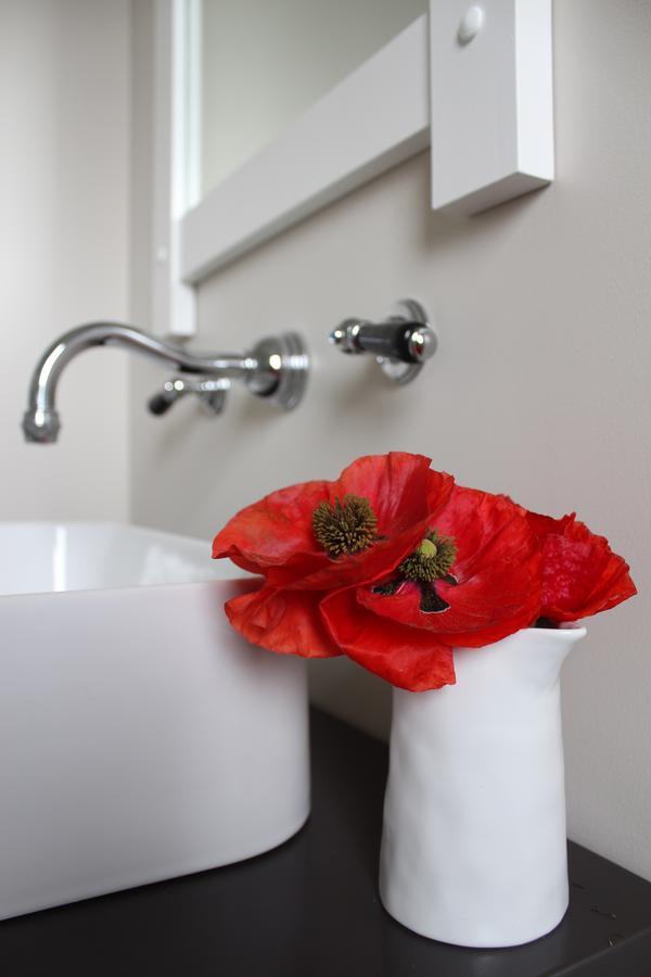 Browns Boutique Bed And Breakfast Whanganui Bagian luar foto