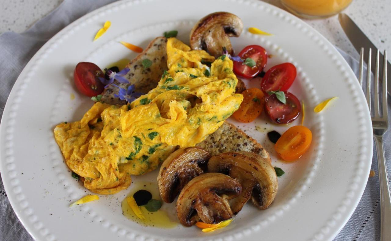 Browns Boutique Bed And Breakfast Whanganui Bagian luar foto